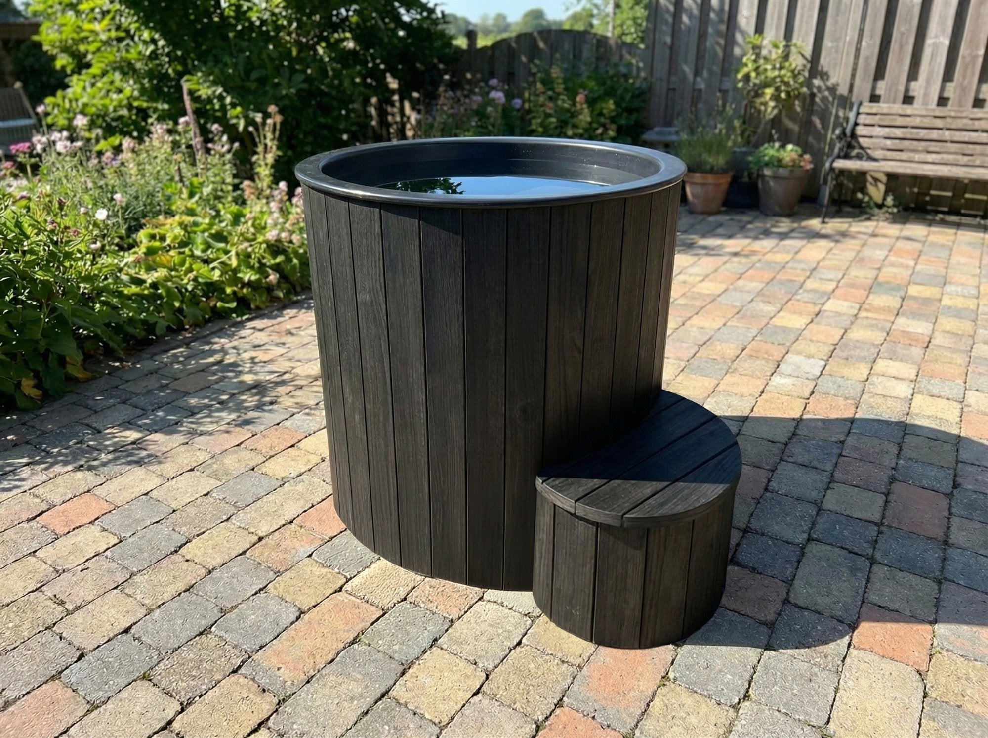 SaunaLife Model S1NC Cold Plunge Package (130023)