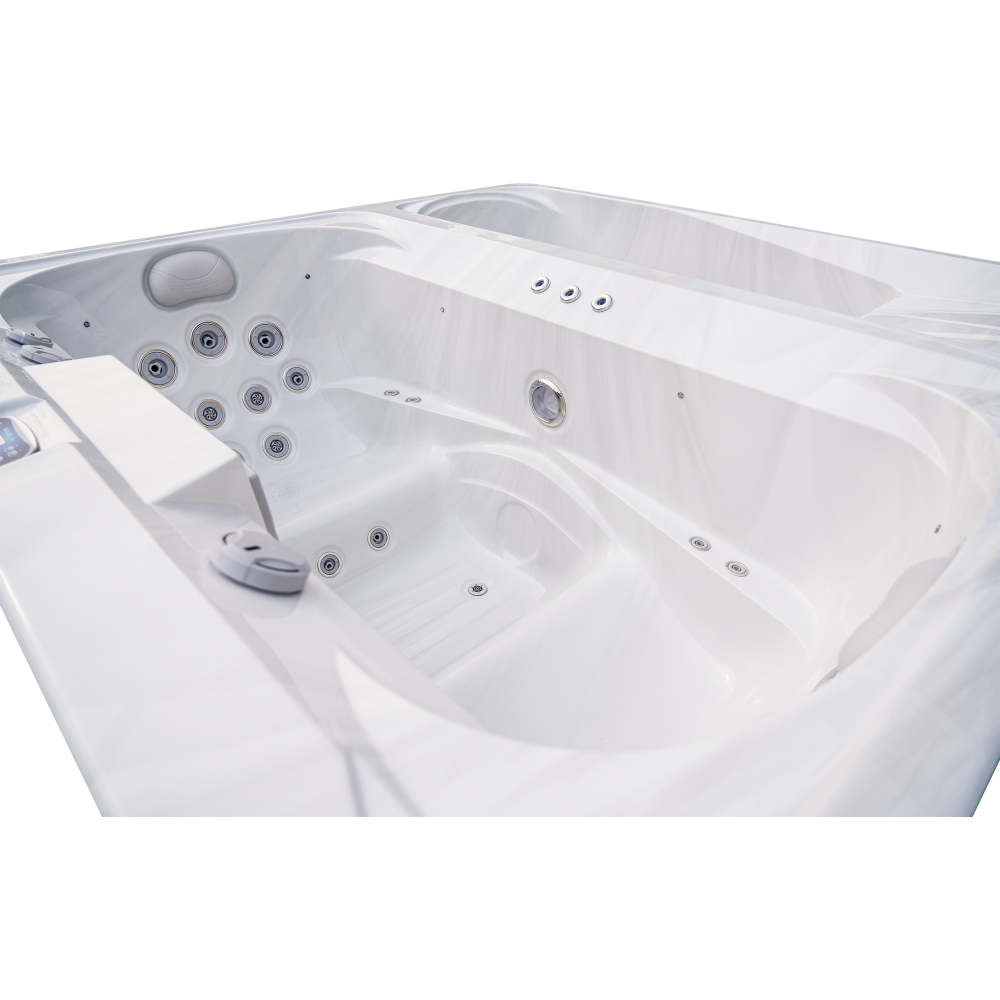 Luxury Spas Marquis Hot & Cold Spa — 3 Person Dual-Zone Hot Tub with Cold Plunge (I-02)